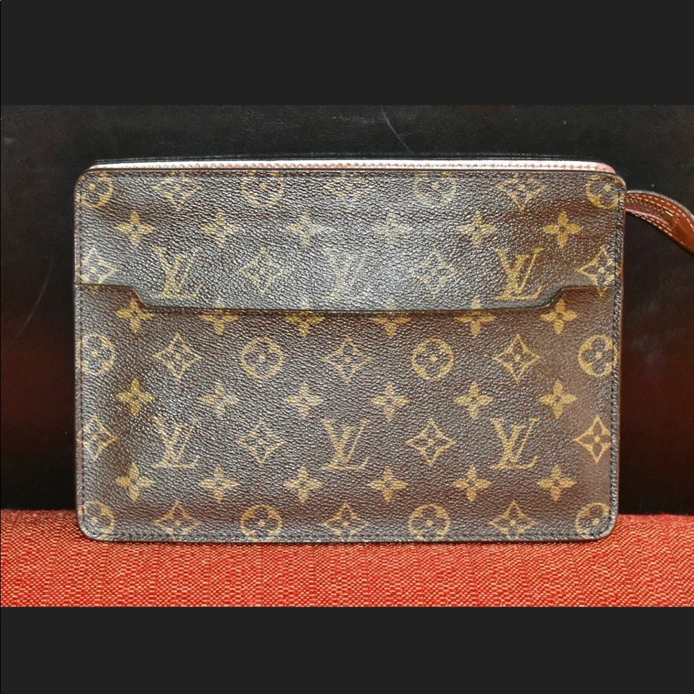 AUTHENTIC LOUIS VUITTON CLUTCH VINTAGE - Picture 10 of 11